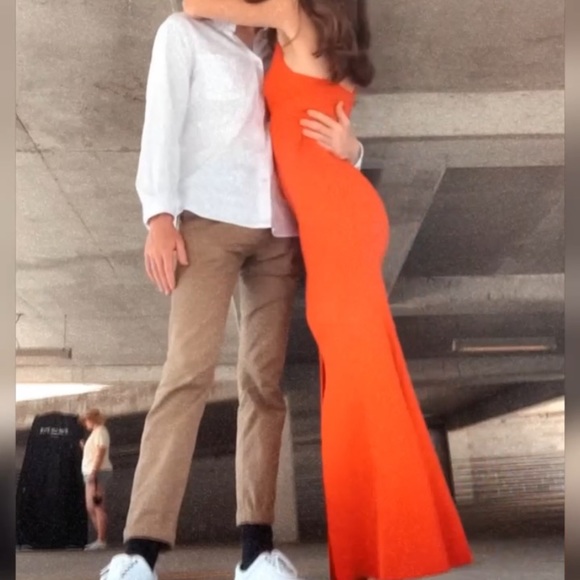 Revolve Negroni Gown in Red - Picture 5 of 5